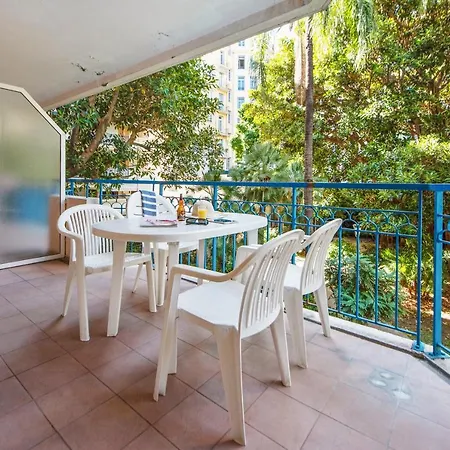 מלון דירות Pierre & Les Rivages Du Parc 3*