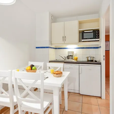 Apartmanhotel Pierre & Les Rivages Du Parc 3*