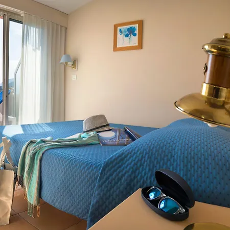 Pierre & Les Rivages Du Parc Lägenhetshotell Menton