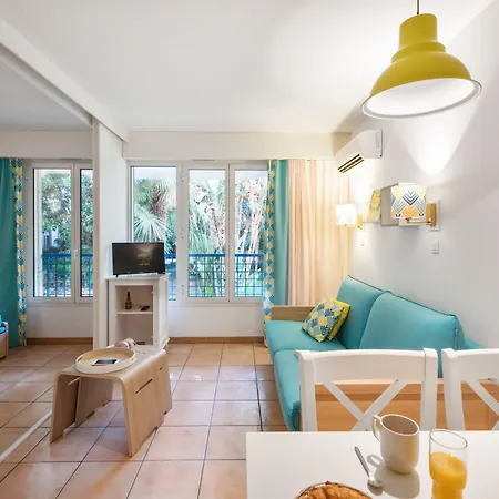 Pierre & Les Rivages Du Parc Lägenhetshotell Menton