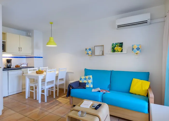 Aparthotel Pierre & Les Rivages Du Parc Menton