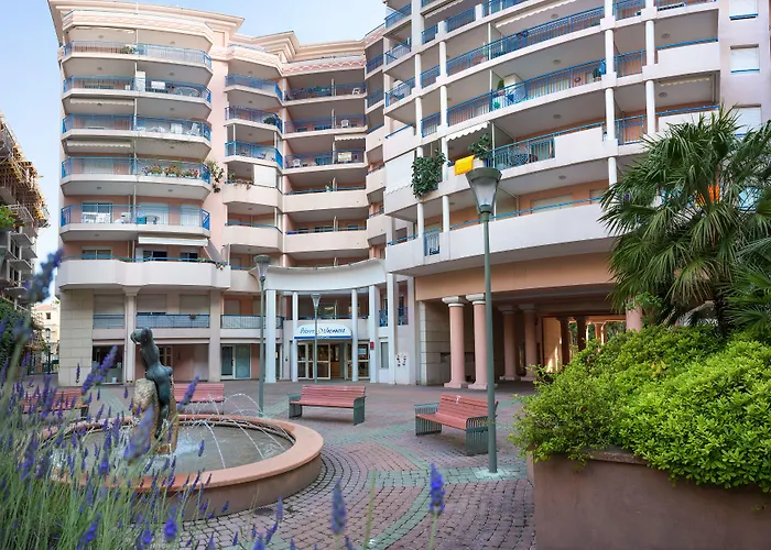 Aparthotel Pierre & Les Rivages Du Parc